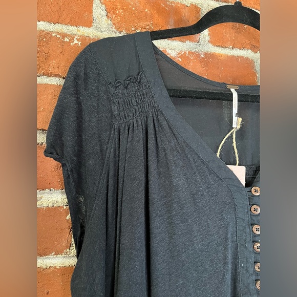 Free People Short Sleeve Top - Picture 3 of 3